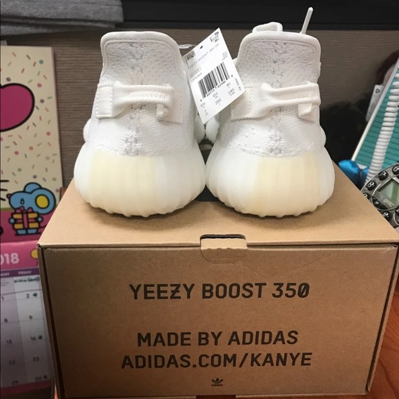 🔴SOLD🔴 Yeezy Boost 350 V2 - Originals - Men’s 7 - Picture 2 of 8